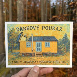 chaloupka s odklápěcí střechou