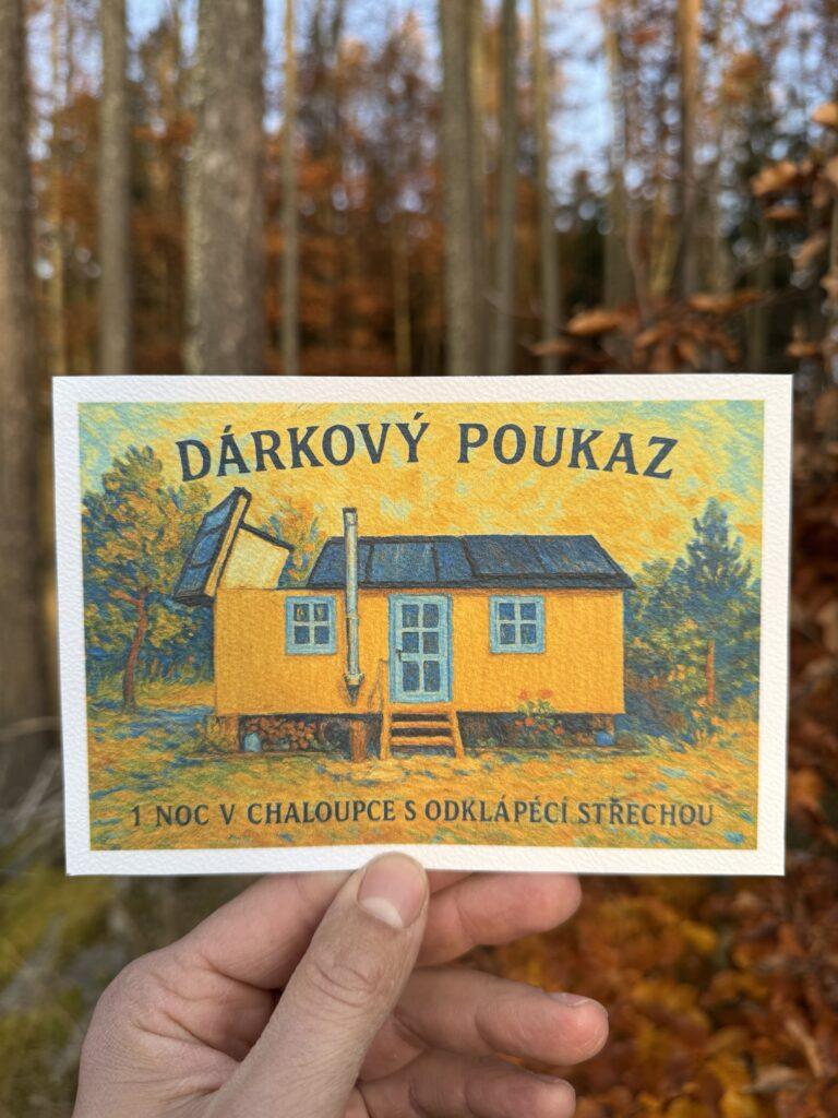 chaloupka s odklápěcí střechou